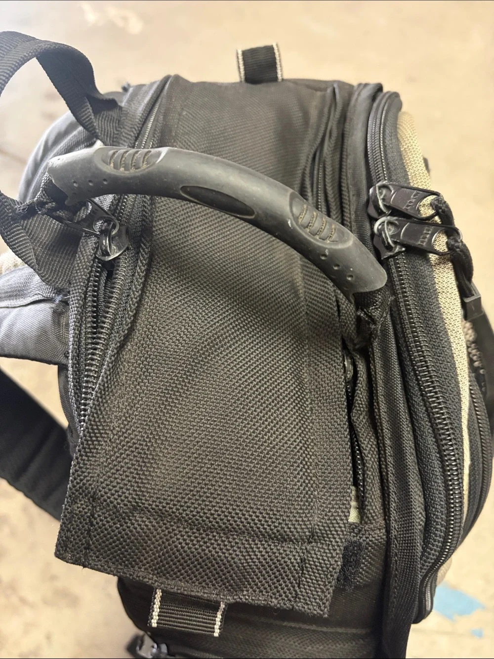 GEPE Vintage Black and Gray Camera Backpack - Compact Protective Carry